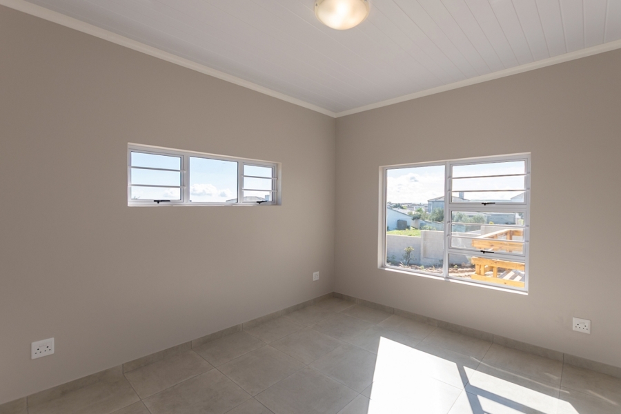 4 Bedroom Property for Sale in Country Club Western Cape
